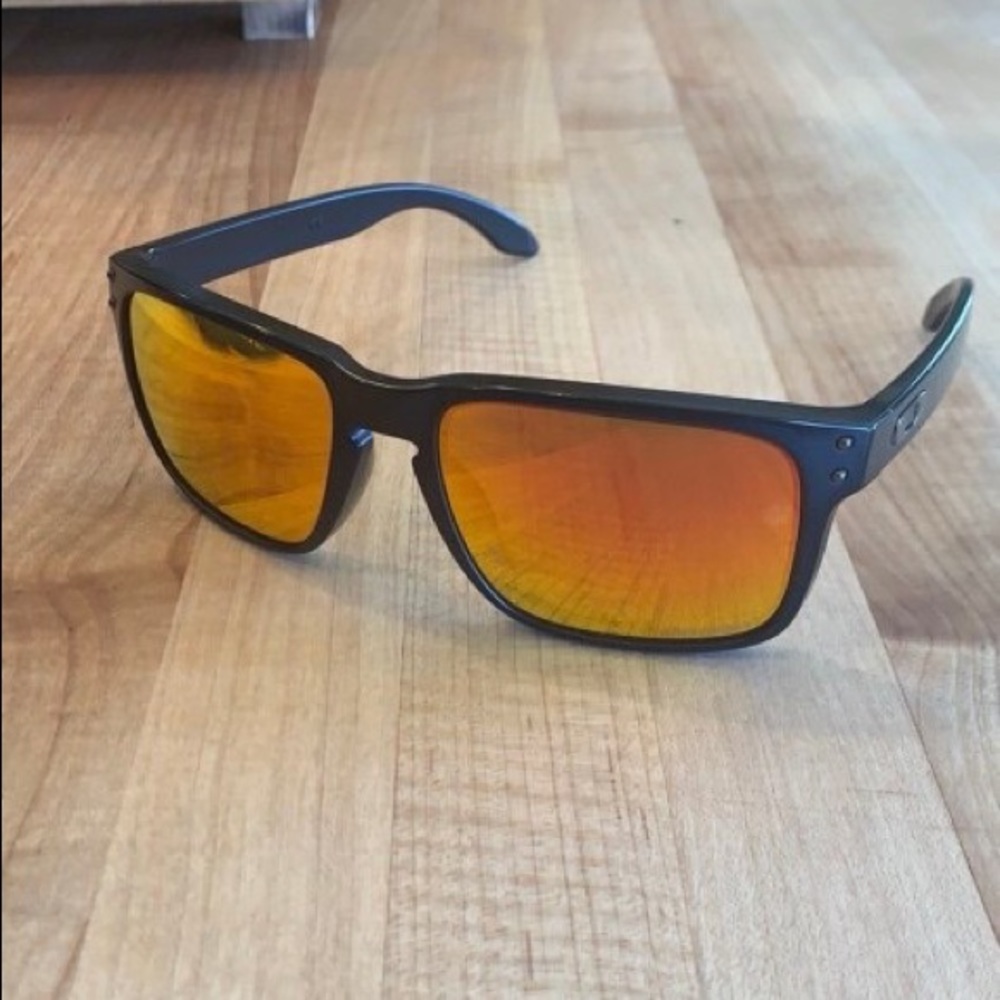 Holbrook Oakley glasses yellow orange